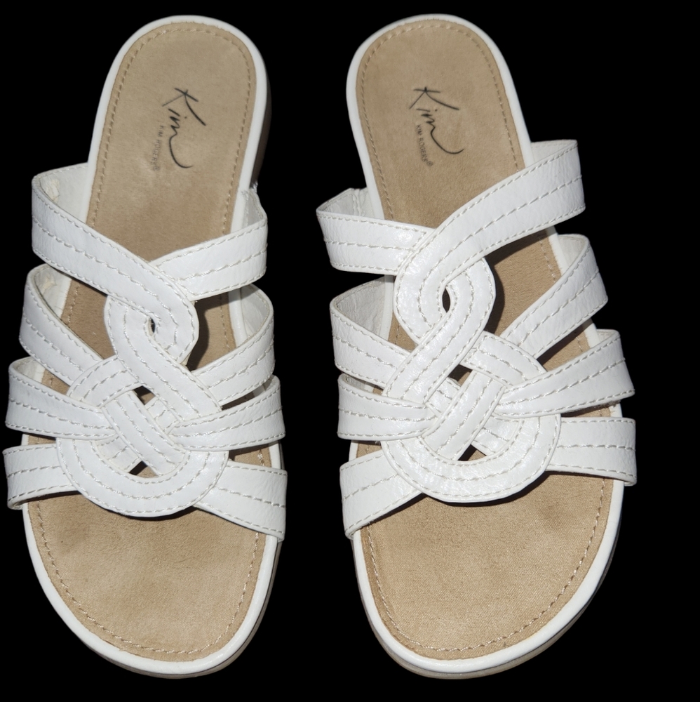 Kim Roger's Marma white sandals size 7M